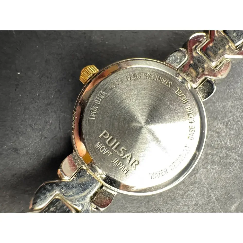 Vintage PULSAR V810-X041 Two Tone Quartz Analog Ladies Bracelet Watch